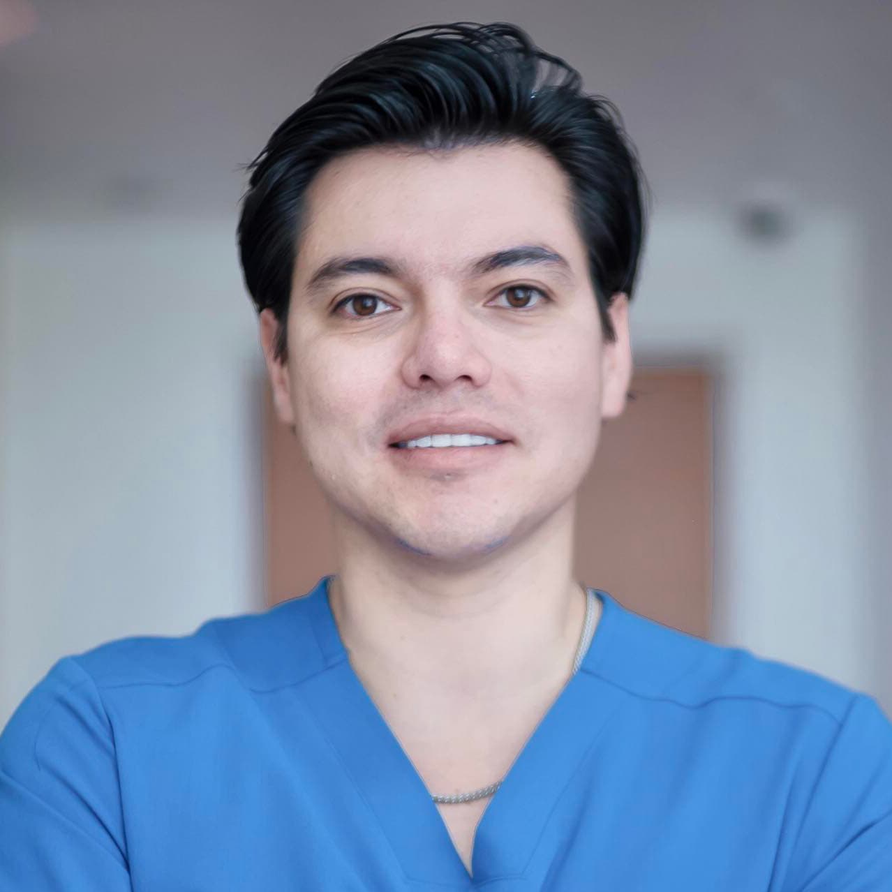 Dr. Sergio Reyna